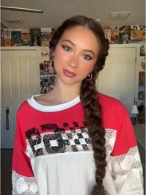 My fav way to do a side braid🤭…#curlyhair #tutorial #curlyhairstyles #curlytutorial #hairtutorial #hairtutorialvideo #explore #hairgoals