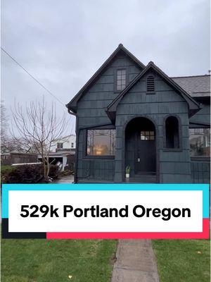 Newly Renovated! Listed at ✨529k✨ 3 bed 🛏️ 2 bath 🛁  1540 sqft 📐 529k 💰 Thinking of buying or selling in 2025? Message me and let’s chat! 📲💌 Listed by Antoine Dean & 24/7 Properties  #portland #realestate #investing #forsale #mcm #forsale #christmas #bestrealtorinportland #buy #newyears #viral #follow #6138denver