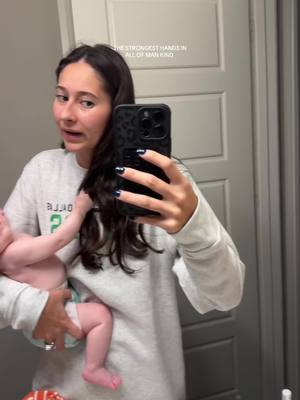 Okay but why do babies have such strong grips😂😂 like this kid could RIP all of my hair out if he wanted to 🫠 #fyp #mom #momlife #motherhood #MomsofTikTok #secondtimemom #babiesoftiktok #infant #stronghands #2under2 #sahm 