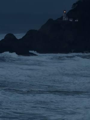 Seeking solace by the sea… #oregoncoast #oregon #lighthouse #ocean #hecetaheadlighthouse #fypage #peace 