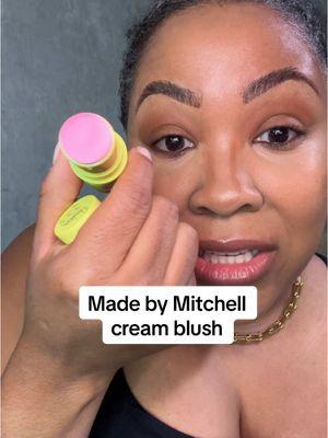 I’m using the color pink frosting cream blush #blush #creamblush #madebymitchell #blurshbalm 