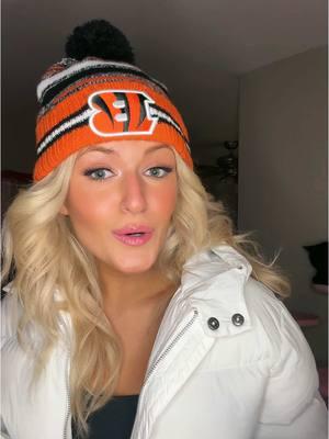 Can you tell this is my new fave sound? @Cincinnati Bengals @Joe Burrow #bengals #nfl #nflfootball #joeburrow #joeshiesty #cincinnatibengals #fypシ #girl #blowthisupforme #2025 #SuperBowl #newyear #blonde