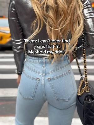 $42 on sale with c0de AFYPB The Jeans that actually fit every body 🤝#straightlegjeans #jeans #abercrombie #abercrombiejeans #jeanstryon #tryonwithme #tryonhaul #hauls #jeansoutfit #goingoutoutfit 