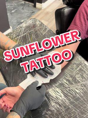 Check out the process of her Sunflower Tattoo!  We did this tattoo as a memorial for her best friend.  She was also a close friend and client of mine as well!  I did a sunflower on our friend years ago.  We wanted to do a newer version of her tattoo. Hi, I’m Kenneth a Tattoo Artist in Arizona! Would you let me tattoo you? ________________________ #arizonatattooartist #tattoo   #sunflowertattoo #floraltattoo   #flowertattoo #aztattooer 