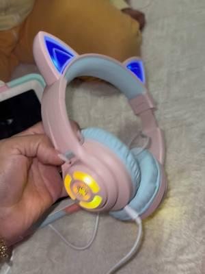 Iclever Cat Ear Kids#bluetooth #bluetoothheadphones #bluetoothheadset #bluetoothearphones #catsoftiktok #cat #earphones #bluetoothearbuds #audifonos #audifonosbluetooth #audifonosinalambricos #audifono #TikTokShop #tiktokshopfinds #tiktokshopping #tiktokgift #tiktokgifts #shopping #shoppinghaul #comprasonline #comprasenlinea #niños #kids #regaloparaniños 