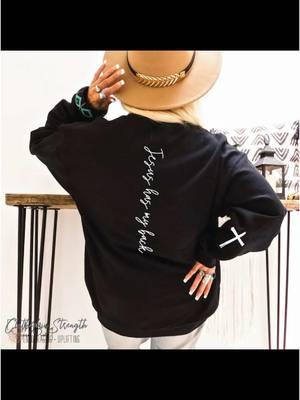 Jesus has my back Christian crewneck sweatshirt #jesushasmyback #jesuslovesyou #jesussaves #godisgood #godlovesyou #godonlyknows #christiansweatshirt #christiangirl 