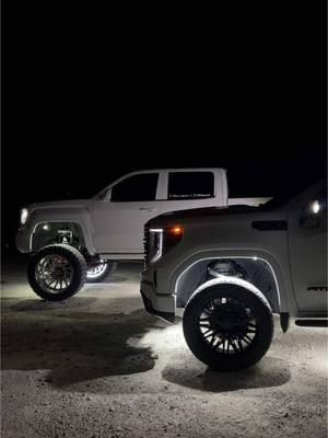 🛸 @Ur favorite square #30duramax #sixtwoliter #liftedtrucks #horsepoweraddicts #spaceshipcuhh🛸️ #trappin #moneytoks💰 