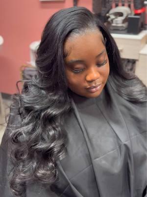 First sew in of 2025  #flipoversewin #weaveinstall #sheesbeautyy #flipovermethod 