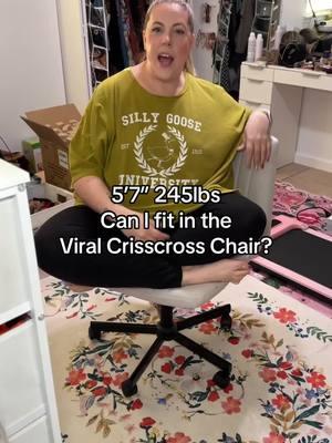 The viral crisscross chair is plus size approved! #crisscrosschair #viralchair #adhdchair #plussizechair #tiktokshopholidayhaul #tiktokshopendofyeardeals 