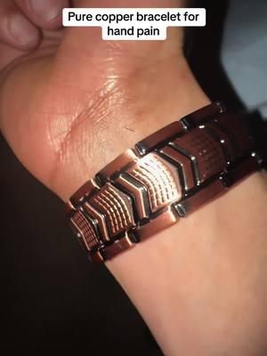 #copper #bracelet #jewelry #copperjewelry #magnetictherapy #jecanori #handpain #arthritis #gamerhands 