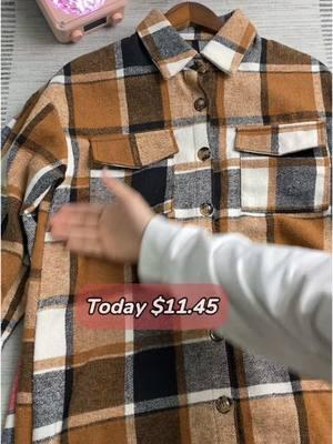 Women's colorblock plaid coat for fall & winter!   #FallCoat #ColorblockPlaid #WinterFashion #DailyWear #tiktokshopblackfriday #tiktokshopholidayhaul #tiktokshoplast chance #tiktokshopnewyearnewaura #tiktokshopcybermonday #falldealsforyu #Blackfridaysale 