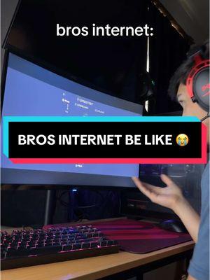 who here actually lags? #gamingmemes #gaming #lag #internet #meme 