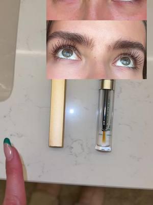 I’ve never had such long lashes #nuorganic #nuorganiccosmetics #nuorganicisbetter #eyelashgrowth #eyelashgrowthserum #cosmiclash eyelash growth serum 