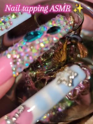 Nail ASMR TAPPING 🎀💅🏽🔊#nailtok#pressons#fyp#rhinestonenails#asmr#nailtapping#TikTokShop#sahmtok#satisfyingsounds 