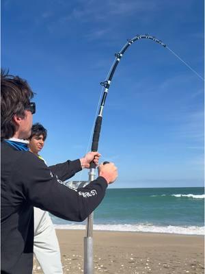 Hooked A Giant 😱 @Lisharkman #thefishermeng #fishing #southshore #bunker #shark  #beachlife #sunrise #snook #snookfishing #snookcatching #xpece #xpecedrones #urbandrones #lbsf #landbasedsharkfishing #blacktip #blacktipshark #hammerhead #floridafishing #bigshark #sharkattack #beachsharkfishing #floridasharkfishing #floridasharks #bullshark #hammerheadshark #westpalmbeach 