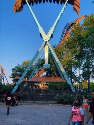 Welp 🪦 Its like getting a pink paper when you walk into work 🫠 #kingsdominion #beserker #intamin #looping #starship #themepark #extremethrills #virginia #fy #fyp #explore #vacation #viral 