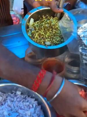 #streetfood #foodstreet #foodreview #streetfood_world #food #Foodie #foodtiktok #foodworld #foodporn #indianstreetfood #americanstreetfood #losangelesfood #newyorkfood #fyp #viral 