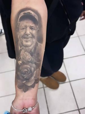 Fully Healed portrait of my clients grandfather 🙏🏼 #jameshannatattoos #tattoo #tattoos #tattooed #tattooart #tattooartist #portrait #sacramentotattooartist #portraittattoo #art #arte #memorialtattoo 