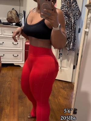 @YEOREO I am getting EVERY color #yeoreoleggings #creatorsearchinsights #yeoreo #gymootd #fashionessentials #leggings #leggingsoftiktok #ttsstarcreator #TopTierJanuary #winterfinds #ttslevelup #tiktokshopnewyearnewaura #newyearfinds #newyearnewaura 