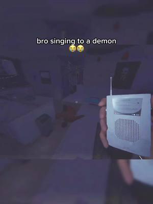 do NOT try this at home | #phasmophobiagame #phasmophobiagameplay #phasmophobia #phasmaphobiaclips #gaming #GamingOnTikTok #fyp #fup #foryou #moony🌙myz #xdevoo 