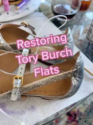 #shoerepair  #refurbished  #secondhand #sundaysinpink 