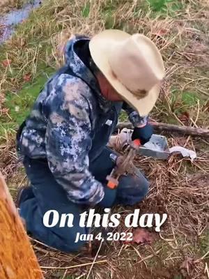 #onthisday #songdogharris #goodwife #coyotetrapping #bobcattrapping #coyote #bobcats #hunting #trappingseason #fyp #fypシ #fypシ゚viral 