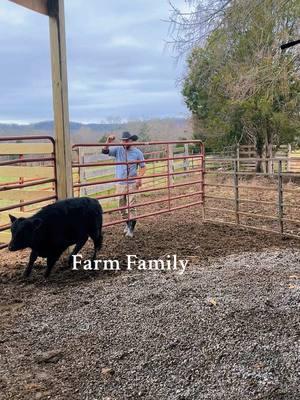 #farmfamily #farmkids#farmwife#farmer#countrykids#farmboy #farmgirl