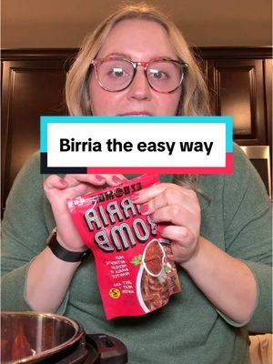 Making birria at home has never been easier! Lazy girl edition: just two ingredients and the EZ Bomb birria bomb. The flavor? A solid 10/10. It’s like a restaurant meal in the comfort of your own kitchen! #EZBomb #BirriaMadeSimple #LazyGirlCooking #EasyRecipes #BirriaBomb #DinnerGoals #QuickAndTasty #MadeMyYear #NewYearNewAura #TwoIngredientMeals EZ Bomb birria, birria recipes, quick birria recipe, homemade birria, two-ingredient meals, lazy cooking ideas, best birria bomb, easy dinner ideas, restaurant-style birria, simple comfort food