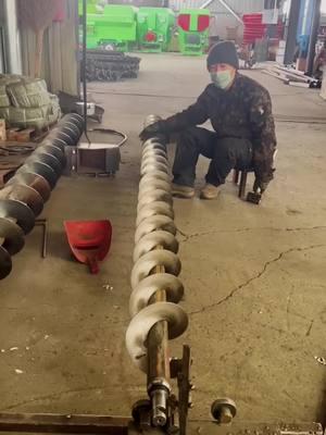 How to straighten the spiral blade installation #spiralbladeforming #spiralblade #spiralblademaking #augerblademaking #screwconveyor #augerconveyor #conveyor #augerblade 