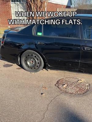 Ain’t now way. 😂😂😂😂👨🏽‍🔧 #flat #mechanic #fixitjesus 