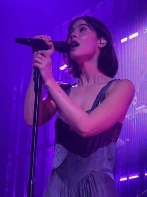 gracie abrams. “i know it won’t work.” the secret of us tour. nashville (2024). #fyp #concert #gracieabrams #tsoutour #goodriddance #iknowitwontwork 