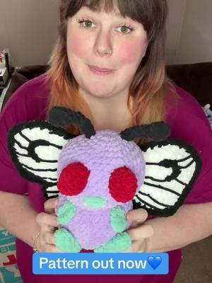 My Bye Bye Butterfly pattern is available now 💙 #butterfree #crochetbutterfree #crochetpokemon #pokemonamigurumi #crochetersoftiktok #bardictrinkets 