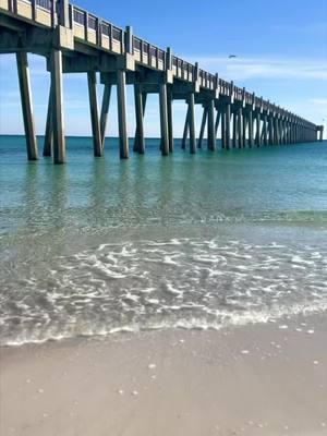 🏖️ Get it while you can #pensacolavibes #purefl #explorepcola #upsideofflorida #florida #lovefl #pcola #pensacolabeach #sharealittlesunshine #pureflorida 