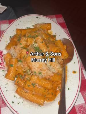 Arthur and Son in Murray Hill #arthurandsons #vodkapasta #spicyrigatoni #rigatoni #caesarsalad #murrayhill #murrayhillnyc #nyceats #nycfoodie #foodienyc #foodietiktok #FoodTok #italianfood #bakedclams #calamari #italian  