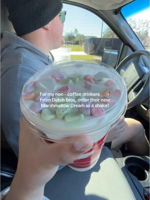 Lucky charms marshmallows have my heart #noncoffeedrinks #dutchbrosorder #dutchbros #marshmallowdream #dutchbrosnoncoffeedrink #shake #marshmallows 