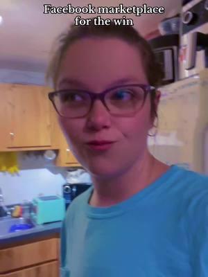 Almost didn’t upload this because my kitchen was too messy but then I remembered I actually live in this house 😂 #adhdinwomen #adhdtok #adhdcheck #adhdprobs #adhdtiktok #adhdawareness #falyourpal #adhdlife #KitchenHacks #facebookmarketplace 