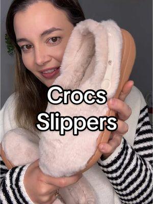 @Crocs keeps upping their game. These hard bottom slippers are a game changer #crocs #crocsgang #crocsslippers #clog #shoes #giftideas #valentinesdaygiftideas 