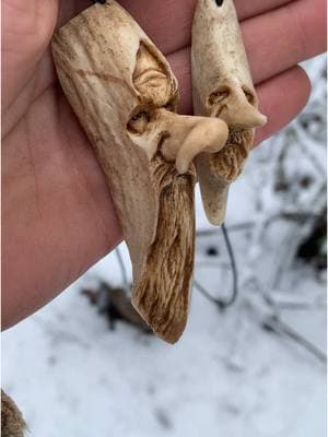 Crazy noses 😁 #antler#artistsoftiktok#carvings#nature