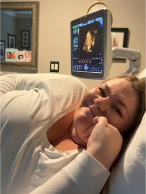 Seeing baby girl in 3D- such a special day 🥹 if you’re pregnant I highly recommend this experience! Modern technology is amazing. We went to Adorable Baby in Danville! #3dbabyscan #31weekspregnant #anteriorplacenta #3dscan #plussizepregnancy 