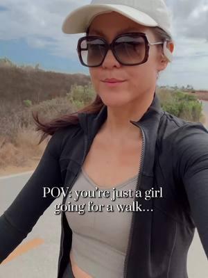 The sad reality of being a girl in the wild! Can never to be too careful…  #hotgirlwalks #momwalks #imjustagirl #hotmomwalkessentials #hgwoutfit #lowcortisollifestyle #lululemonoutfits #activewearfashion 