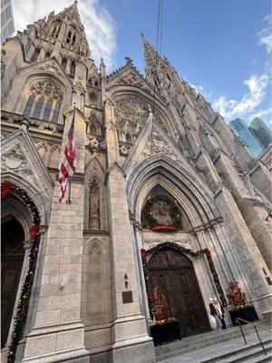 The details of every inch of this place & the feelings you get being inside here are unreal. I go here every time I visit NYC, and I will never stop😍 my fave place in the whole city #nyc #stpatrickscathedral #travel #magical 