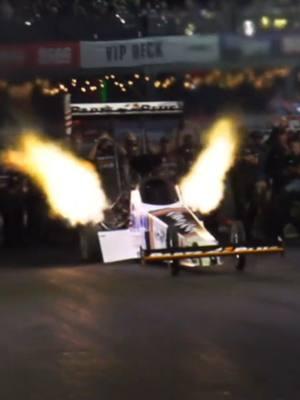 Nitro chaos #nitro #chaos #nitromethane #dragster #funnycar #dragcars 