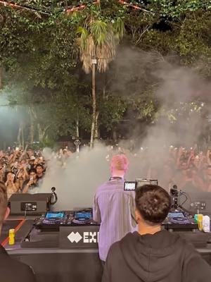 ‘Last night’ in Tulum with @laytongiordani  📍 @zamna.music @expertsonly  🎥 @whytlion  #laytongiordani #techno #johnsummit #expertsonly #tulum #zamna #zamnatulum #rave #lastnight #anyma