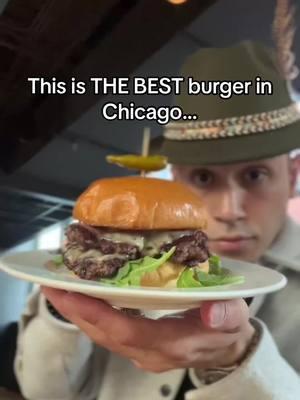 YES…the best burger in Chicago…I was amazed by this fusion #chicago #chicagofoodie #chi #chicagorestaurants #chicagoburger 