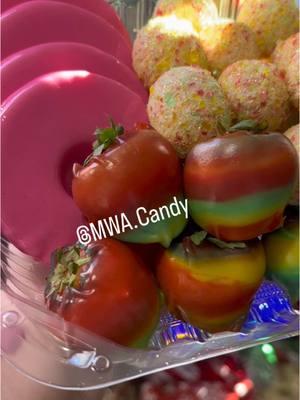 Real life GUSHERS 🤪👅💦🌊 #MWAcandy #SanFrancisco #Candy #CrackGrapes #Tanghulu #CandiedFruit #JollyRanchers 