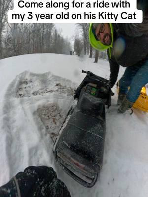 Kitty cat pow day #arcticcat #kittycat #snowmobile #kidssnowmobile 