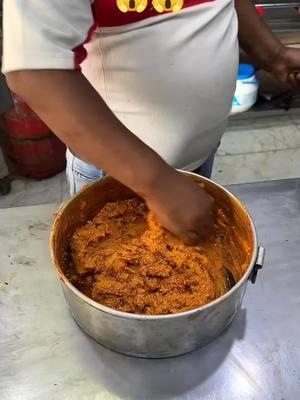 #streetfood #foodstreet #foodreview #streetfood_world #food #Foodie #foodtiktok #foodworld #foodporn #indianstreetfood #americanstreetfood #losangelesfood #newyorkfood #fyp #viral 