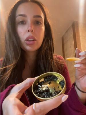 The new year calls for a caviar taste test, here’s my hot take 🥵🥂🍾🎇 #caviar #noir #food #foodreview #tastetest #mukbang #eatwithme #markyscaviar #foodietiktok #newyears #fyp #viral #trending 