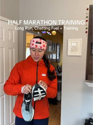 HALF MARATHON TRAINING week 3 day 5!! Got in all 7 gummies and felt better after eating each one 🍬 #halfmarathontraining #Running #runninggirls #runwithme #runvlog #runtokcommunity  @honeystinger @REI @SKIDA @On @COROS @Runna 