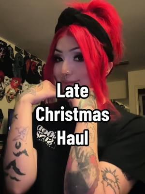 Very grateful for all the cute and amazing gifts I got for #Christmas 2024❤️ #christmashaul #christmashaul2024 #rgv956🌴 #mexicanalt #girlswithpiercings #girlswithtattoos #haul #gifthaul